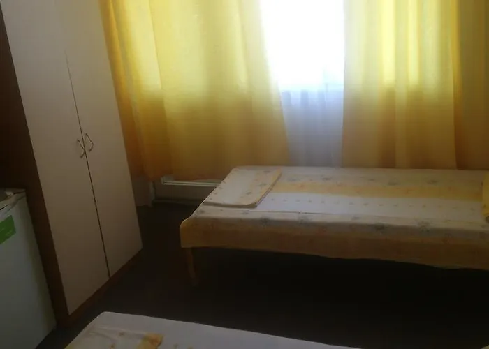 Πανσιόν Svetla Πριμόρσκο