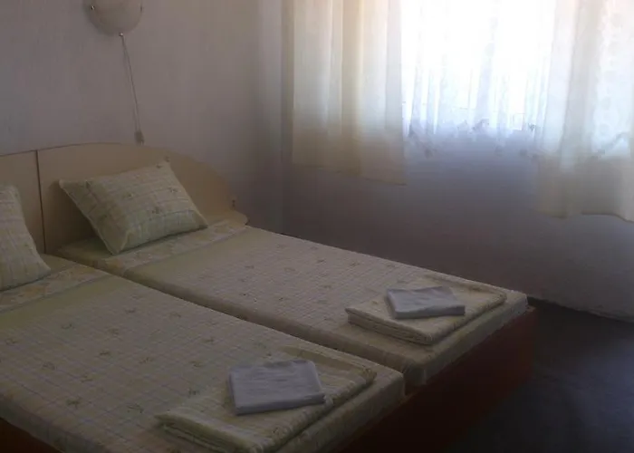 Πανσιόν Svetla Πριμόρσκο